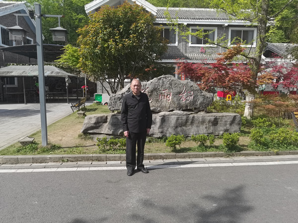 1649659861285723.jpg 1.jpg